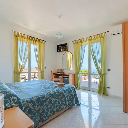 Hotel Poggio Del Sole 3*
