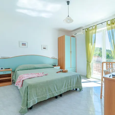 Poggio Del Sole Hotel 3*